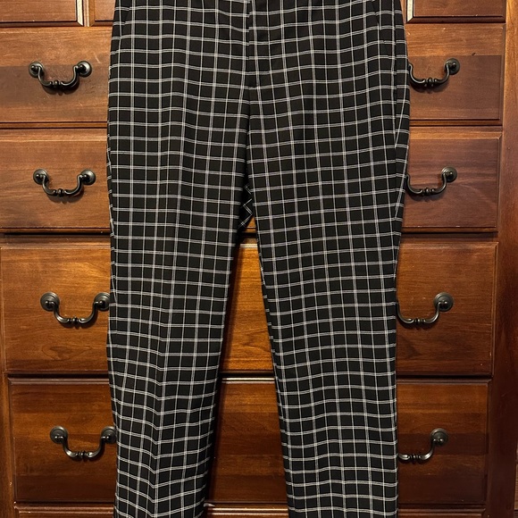 Pristine black and white checkered BR pants. - Picture 1 of 9